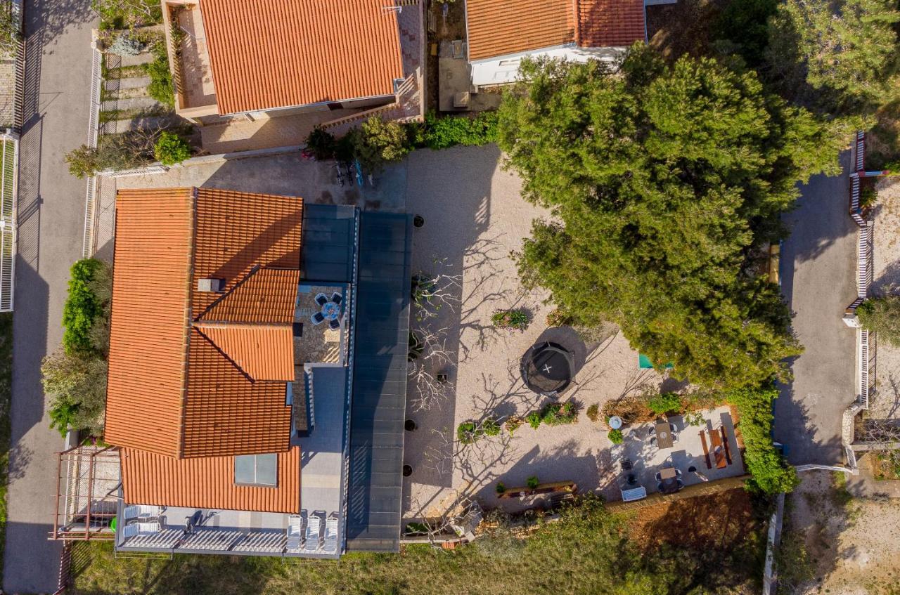 Apartments Villa Agape Vir Εξωτερικό φωτογραφία